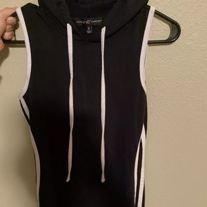 Almost Famous Black&White Hooded Dress Size Small Black & White Striped *COMFY*